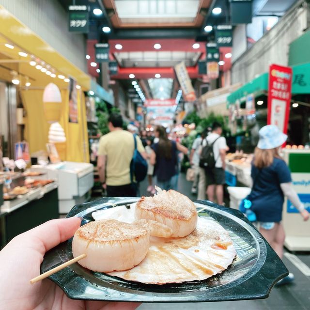 Kuromon ichiba market 🇯🇵 