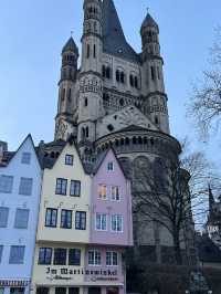 Cologne: A City of Culture, History, and Riverside Charm 