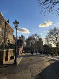 🏰 A Walk Through London’s History: Tower Bridge & Tower of London