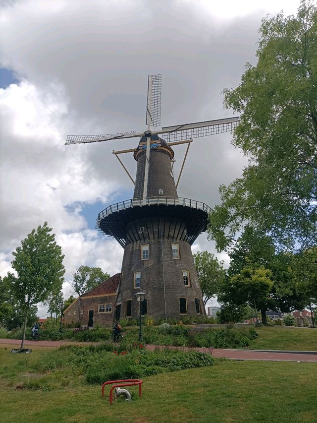 Leiden: A Dutch Gem of Canals, Culture & History!