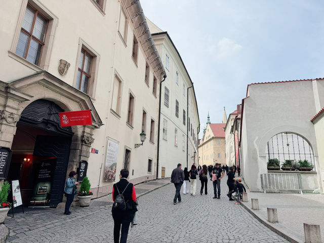 💸🏰 Explore More, Spend Less: The Prague City Pass 🇨🇿🚶‍♂️