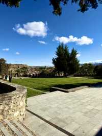 Between the Sacred and the Artistic