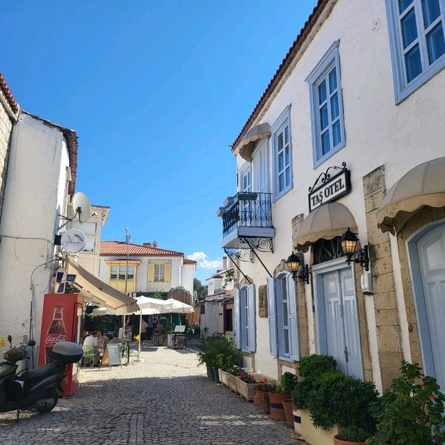 🌸💫 Alaçatı – Where Time Slows and Beauty Speaks! 🇹🇷💙