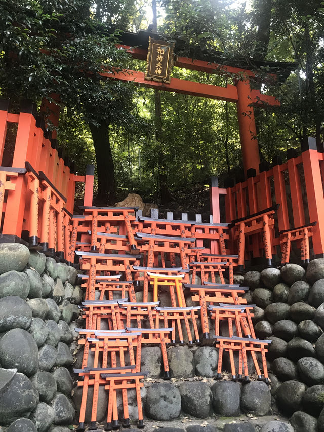 Fushimi Inari: Magical Foxes and Thousands of Tori