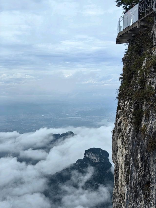 Лучший маршрут на горе Тяньмэнь Лучший маршрут на горе Тяньмэнь
