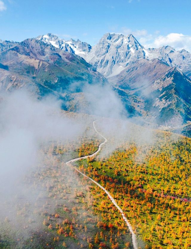 白馬雪山——輕裝徒步,尋找最美海子看最美雪山景！