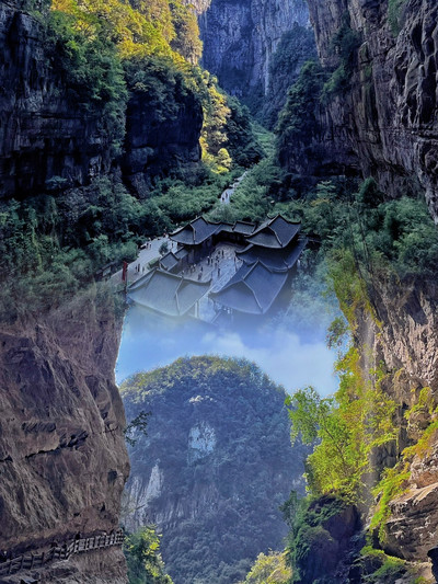 重慶｜武隆喀斯特天生三橋大自然的鬼斧神工｜Trip.com 重慶