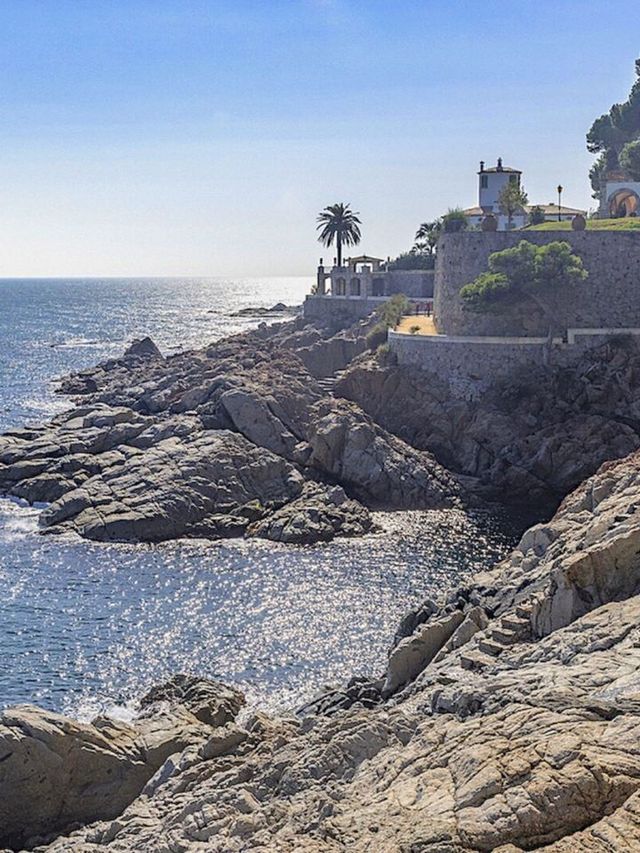 🌟✈️ Luxe Catalonia Escapes: S'agaro's Finest! 🏖️🏨