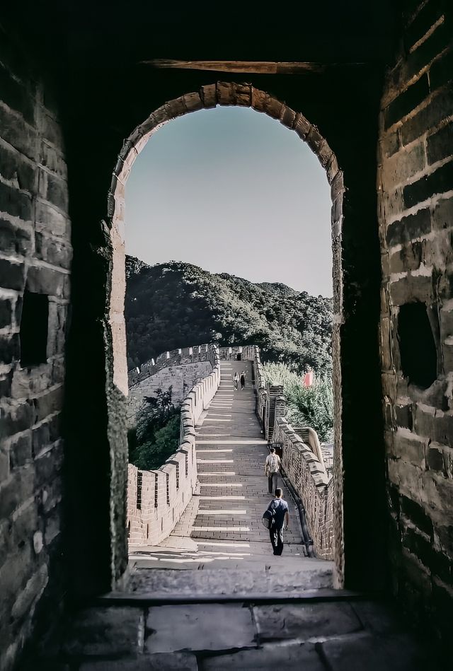 長城:千年古韻,中華之魂。 長城:千年古韻,中華之魂。