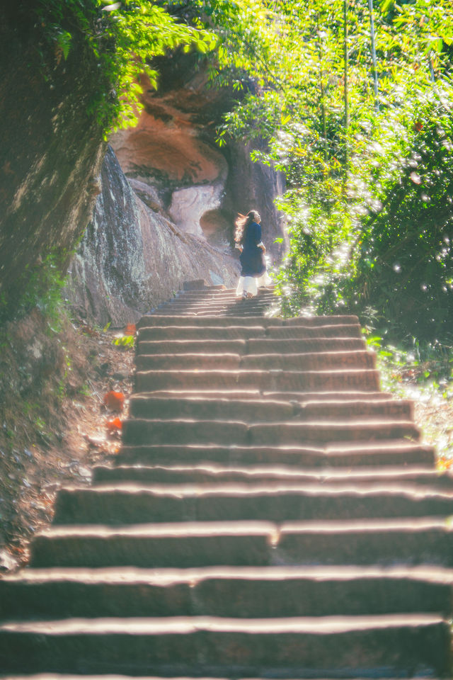 禪意丹霞山——朝行錦岩