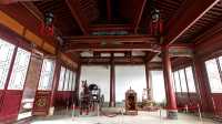 周家大院。