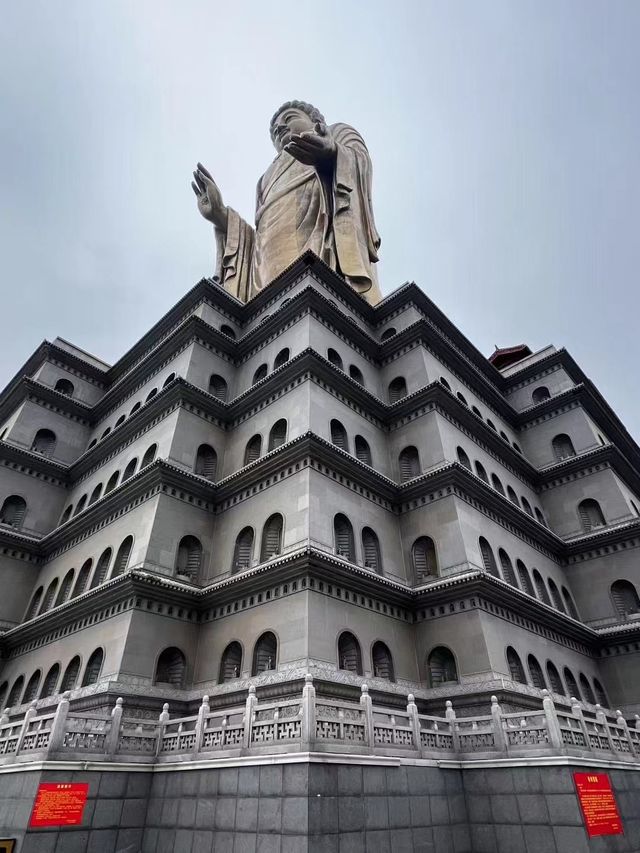 中原大佛