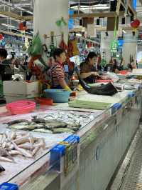 🎣🎣Market N1: Sanya’s Vibrant Fresh Produce Paradise* 🍍  
