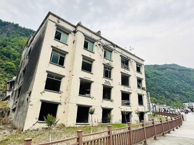 In Memories of 2008 Deadly Sichuan Earthquake 🇨🇳