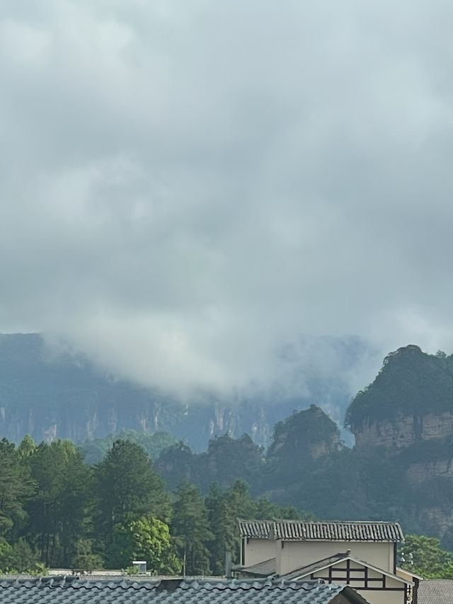 張家界必住民宿 | 閱竹山居度假民宿·住進武陵源的詩畫裡