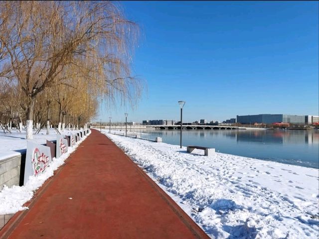 East Lake (东湖) / Dongli Lake Area