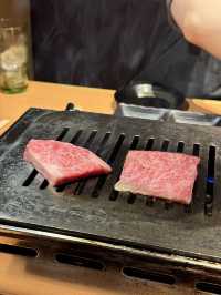 大阪心齋橋必吃！這家烤肉直接封神🥩黑毛和牛控衝就對了！
