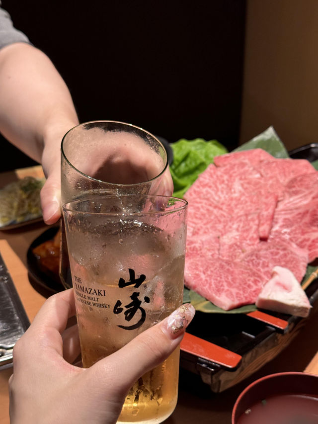 大阪心齋橋必吃！這家烤肉直接封神🥩黑毛和牛控衝就對了！