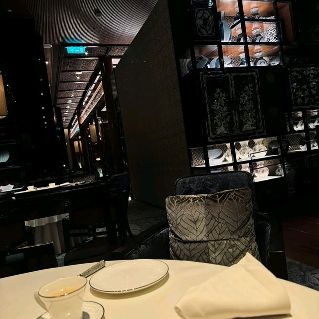 澳門🇲🇴麗軒｜米其林二星餐桌上的藝術饗宴✨