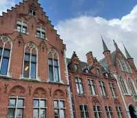 比利時-布魯日Brugge 布魯日|童話中的文藝小鎮 比利時的布魯日，一個如同從童話裡走出來的地方。