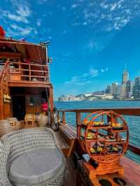 Hong Kong♡Victoria Harbour AquaLuna Ship🌹