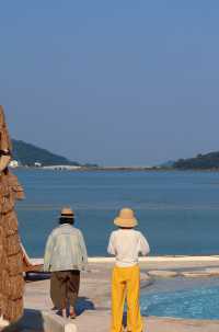 夏日炎炎，解鎖無邊際泳池嘅絕美POSE，湖景民宿