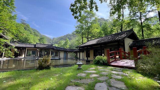 #黑鑽旅行日記 堯珈·禪悅民宿(五洩店)嘅度假攻略 1. 行程路線 交通：以自駕為主（杭州/上海約2