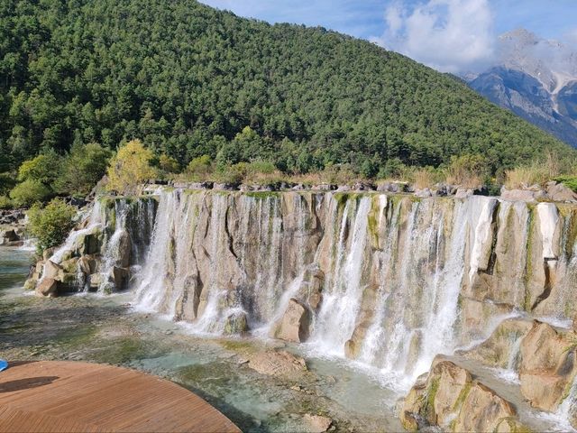 Blue Moon Valley: The Jade Beneath Jade Dragon Snow Mountain