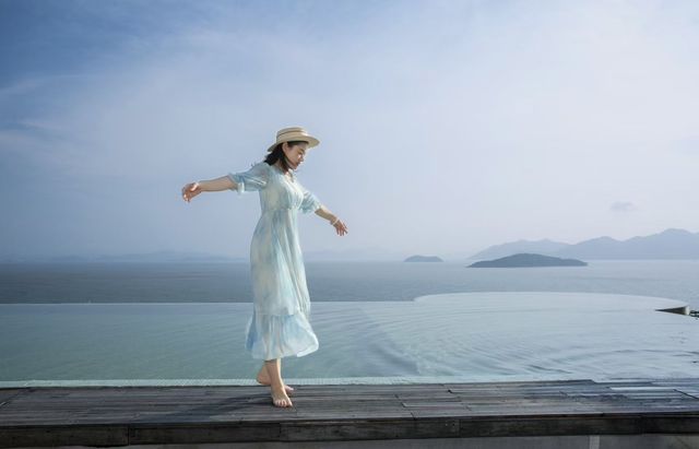 早秋必打卡！這家坐擁絕美落日海景的民宿太神仙了