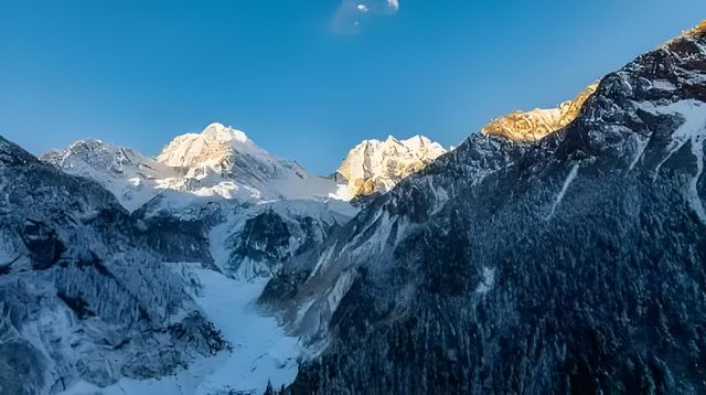 雪染峽谷,軒暖歸途 雪染峽谷,軒暖歸途
