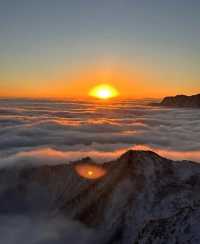 360°無死角震撼美景！牛背山日照金山全攻略