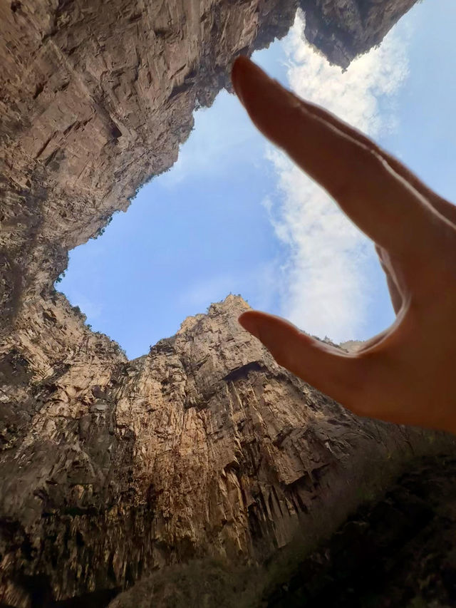 闖入億萬年前形成的峽谷