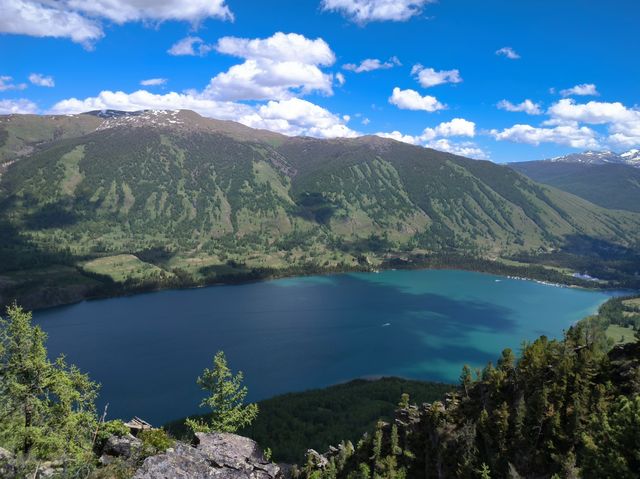 被喀納斯的美震撼到說不出話這才是新疆旅遊的天花板,阿勒泰皇冠上的明珠說的就是這裡吧 【必 被喀納斯的美震撼到說不出話這才是新疆旅遊的天花板,阿勒泰皇冠上的明珠說的就是這裡吧 【必
