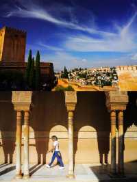 格拉納達的秘境:阿爾罕布拉宮的水與光