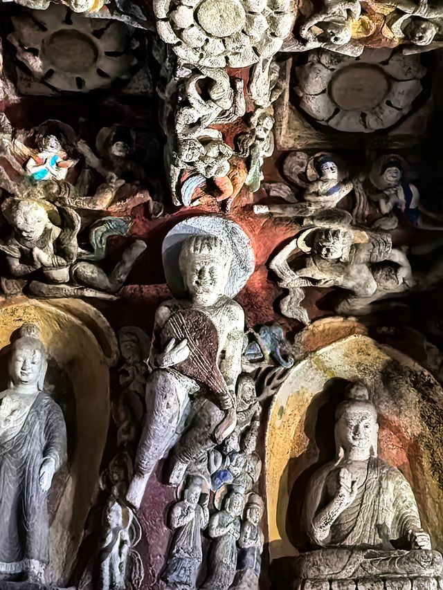 雲岡石窟半日遊 雲岡石窟半日遊