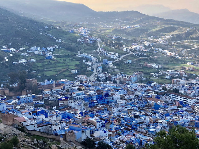 舍夫沙萬的藍,已是人間絕色 舍夫沙萬的藍,已是人間絕色