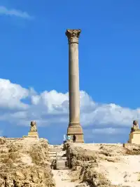 亞歷山大 | 地中海邊的浪漫城堡+海鮮盛宴