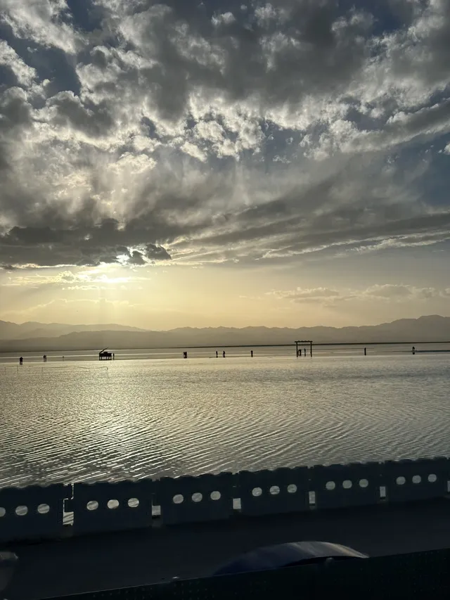 caka|天上有雲 地上有鹽 caka|天上有雲 地上有鹽