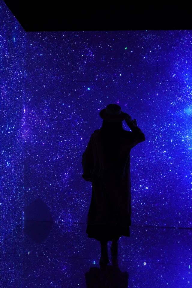 在這遇見一場宇宙的溫柔凝視