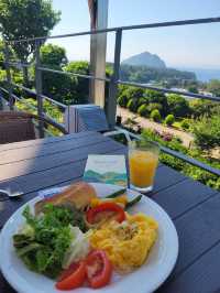 Charming Hotel with Stunning Views and Excellent Service
