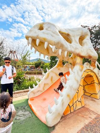 Chuxiong Lufeng Dinosaur Valley 🦖