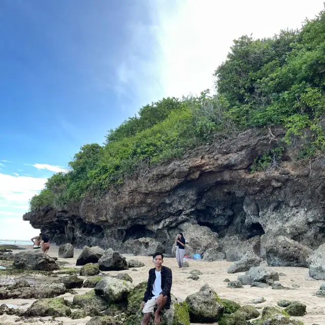 Gunung Payung Beach