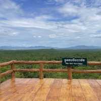 🌿⛰️สูดโอโซนแลความงามของผืนป่า ณ จุดชมวิวผาช่อ🌸