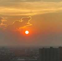 ชมพระอาทิตย์ตกที่ ...ผาแต้ม