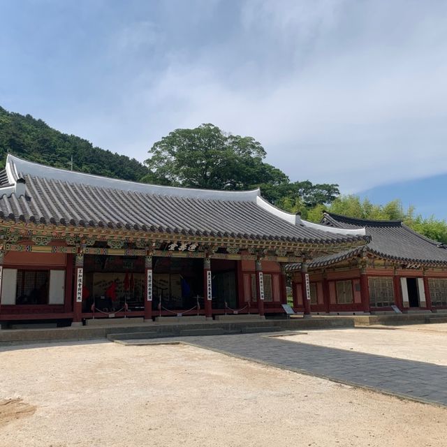 이름이 길어도 너무~길어서 말하기도 어려운 이곳은 통영 삼도 수군통제영