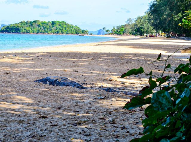 หาดคลองม่วง หาดลับในกระบี่ 🩵