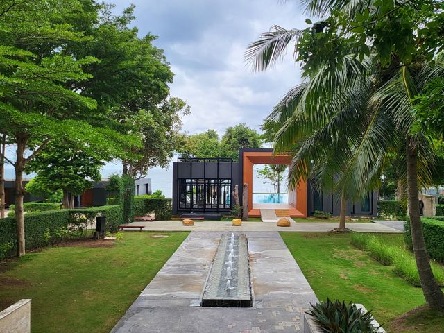 ปะ ไป pool villa ริมทะเล กัน