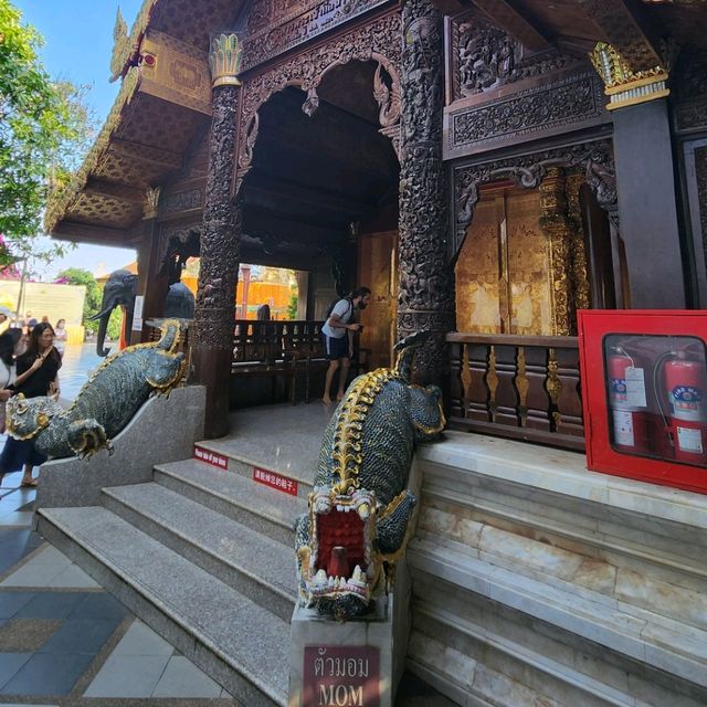 วัดพระธาตุดอยสุเทพราชวรวิหาร