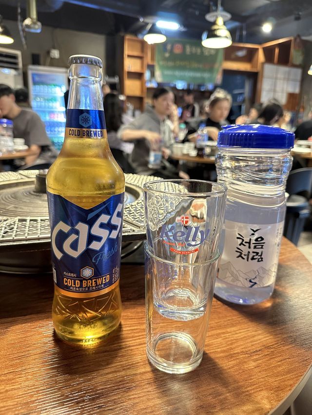 韓國首爾｜弘大 烤肉天花板 돈주는남자 본점 給豚的男人