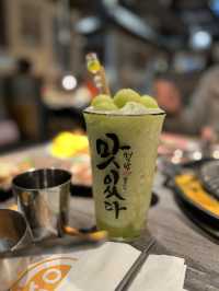 着住韓服玩play Room食韓燒